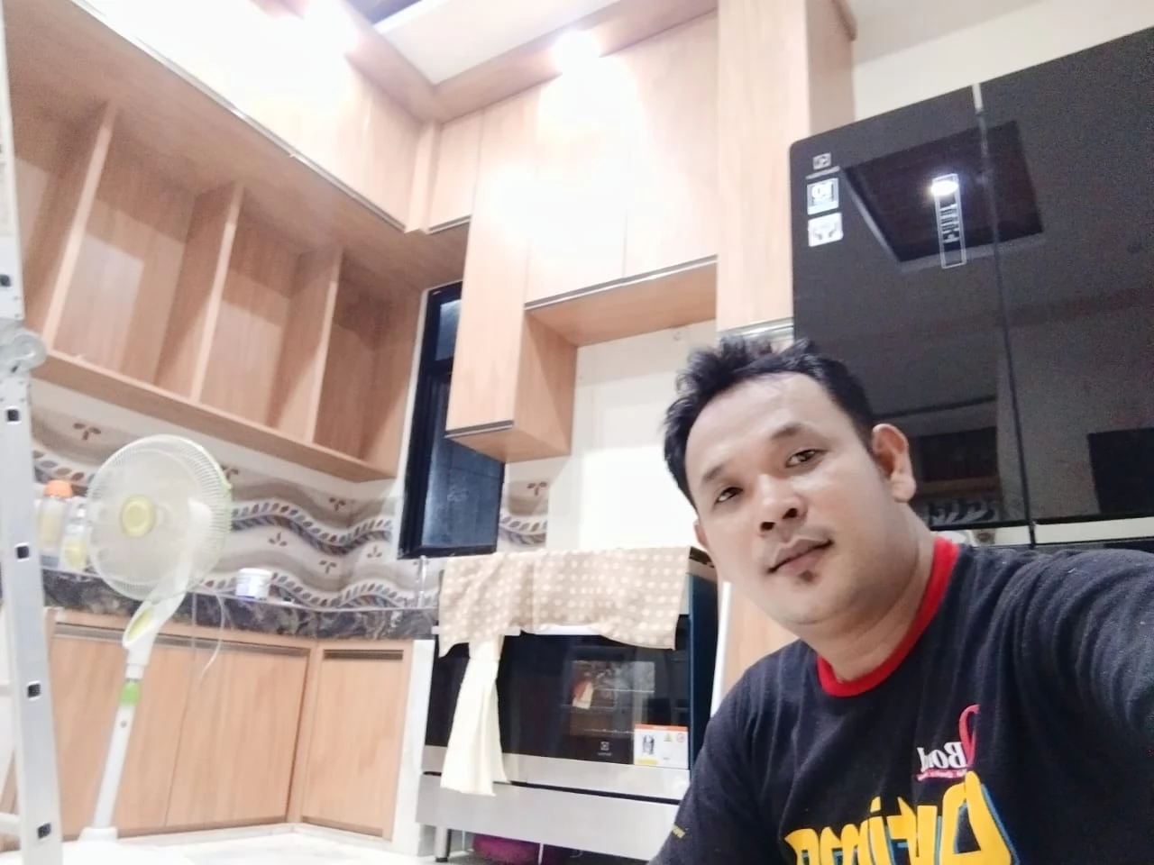 Jasa Pembuatan  Meja Kerja Kantoran Terdekat Di Pekanbaru